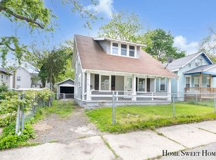 1010 Gibson Pl SE, Grand Rapids, MI