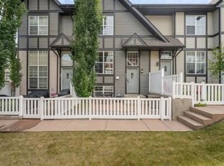 205 New Brighton Vlg SE, Calgary, AB T2Z0T6
