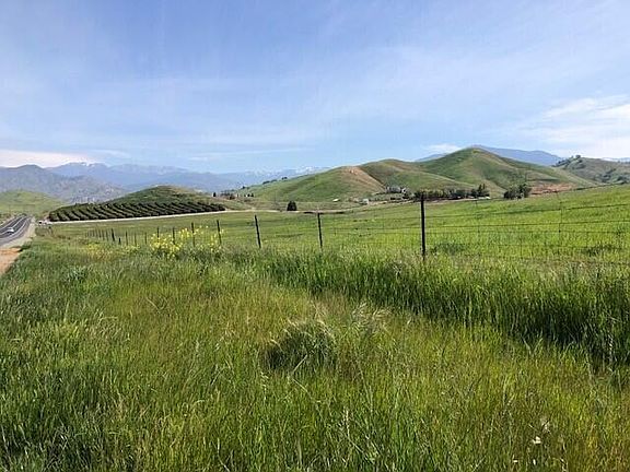 4th image of Highway 190