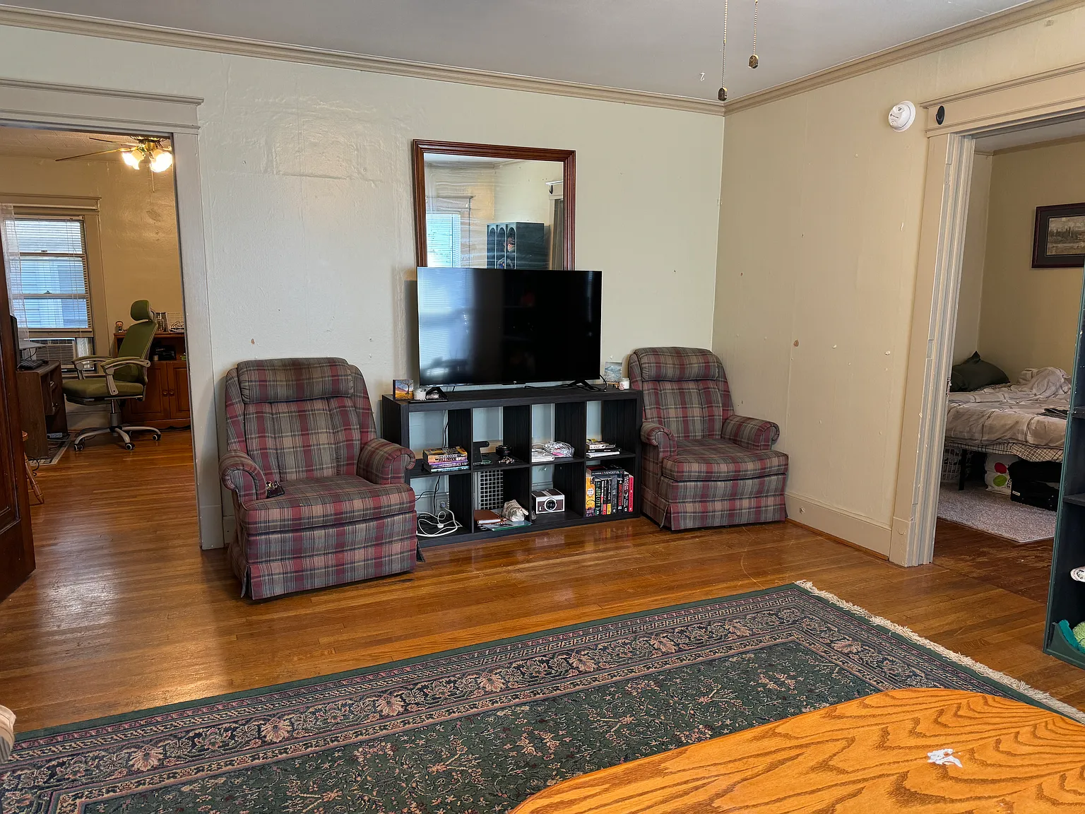 1 bed, 700 sqft, $900 — Photo 4