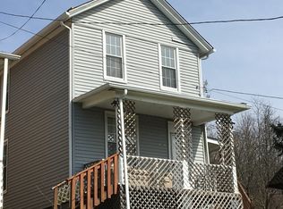 3 Avenue, Conway, PA 15027