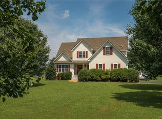 17250 Dawn Ct, Amelia Court House, VA 23002