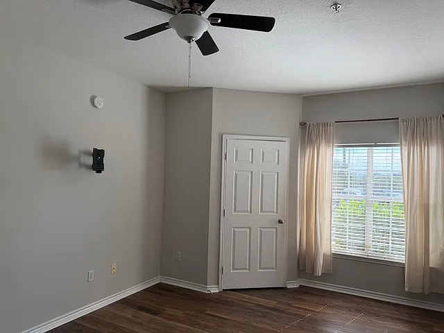 4306 Bayside Village Dr #1-102 — Photo 20