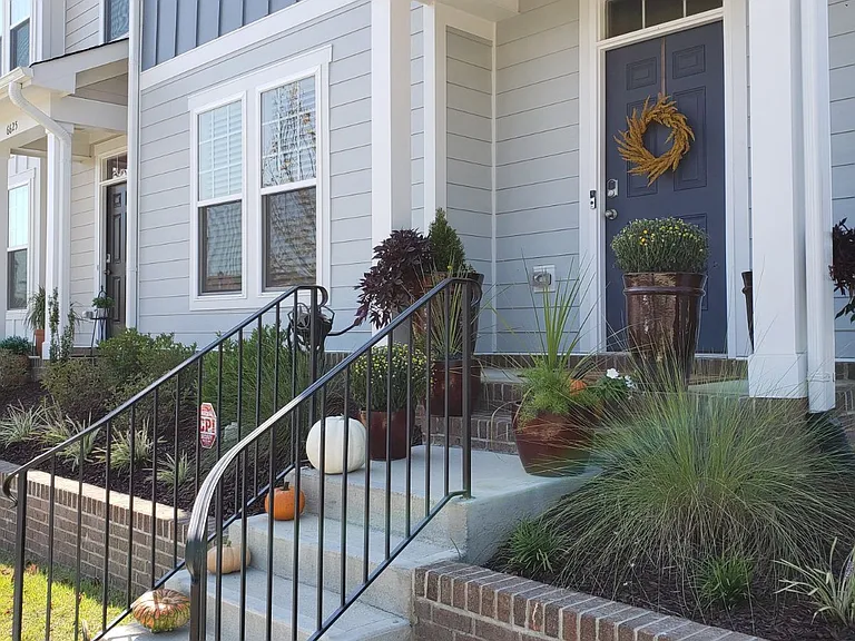6627 Academic Ave — Photo 2