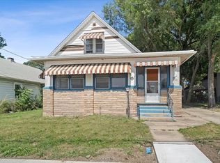 1507 W Market St, Bloomington, IL 61701