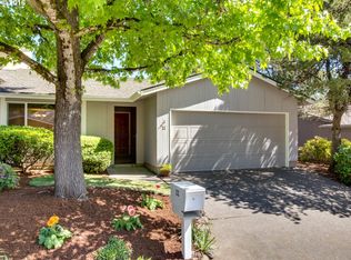 11 Britten Ct, Lake Oswego, OR