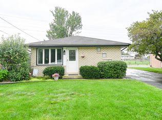 7301 W 83rd St, Bridgeview, IL 60455