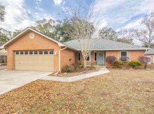 574 Hummingbird Dr, Pensacola, FL 32514
