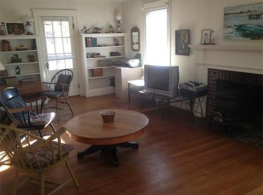 4th image of 134 Hollingsworth Ave