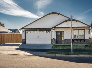 1756 NW Upas Pl, Redmond, OR 97756