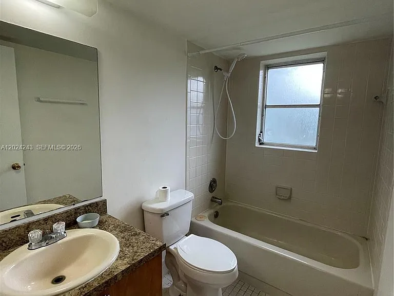 8750 N Sherman Cir #208 — Photo 7