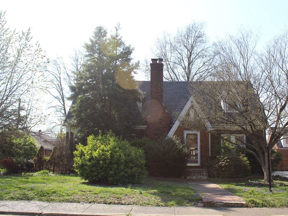 1st image of 443 S Lincoln Park Dr