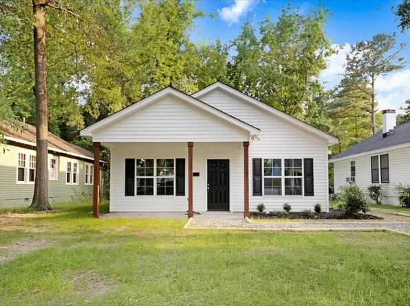 1000 N McKay St, Dunn, NC 28334