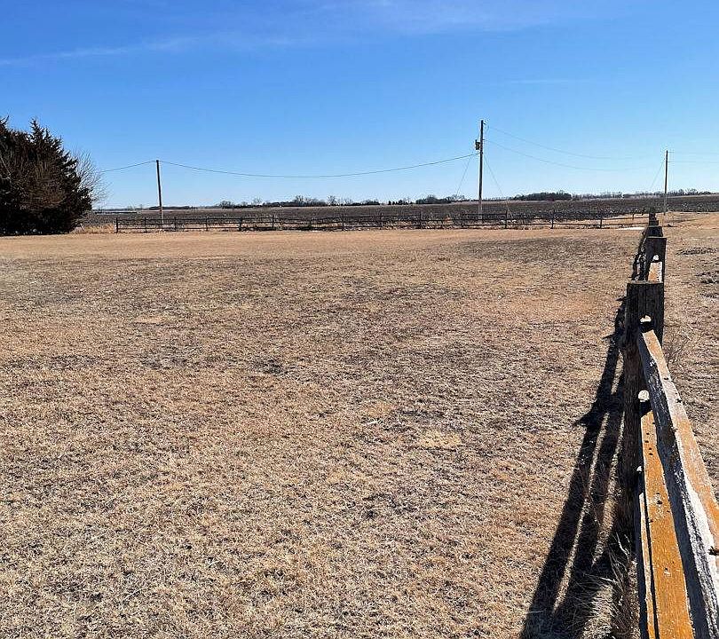 53564 Highway 20, Plainview, NE 68769 Zillow