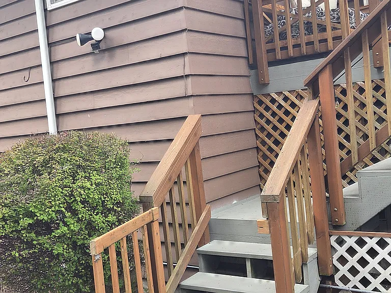 Deck Stairs