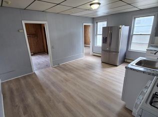 1852 S Main St #1N, Fall River, MA 02724