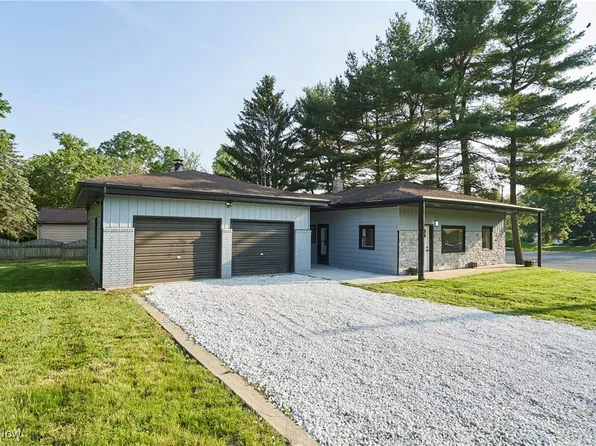 3145 Daisy Ave, Akron, OH 44319