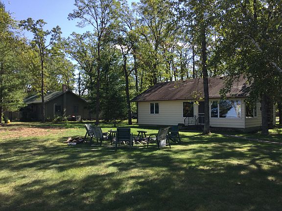 Second cabin