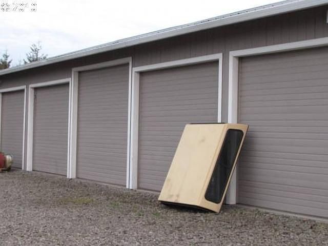 2nd image of 9607 NE 83rd Cir