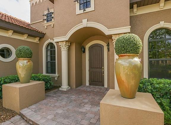 5th image of 8830 Sarita Ct