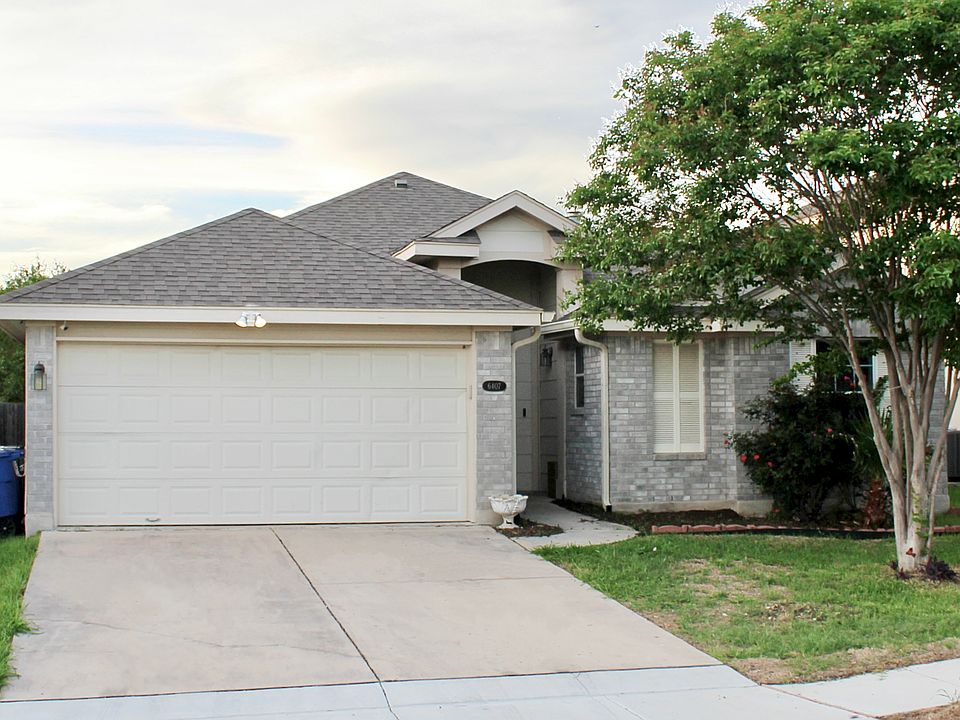 1st image of 6407 Castle View Dr