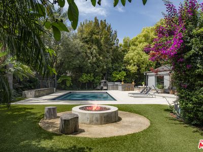 11160 Valley Spring Pl, North Hollywood, CA, 91602