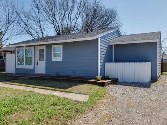 3rd image of 4330 Pensacola Ct