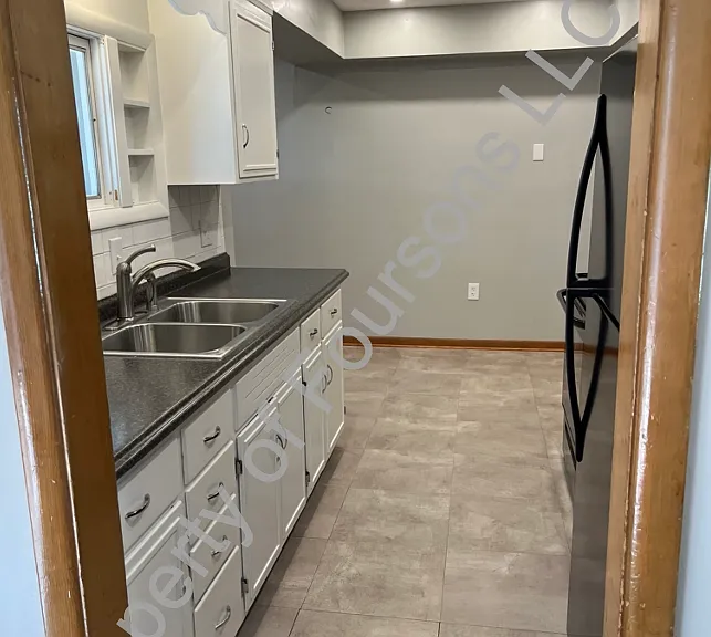 galley kitchen