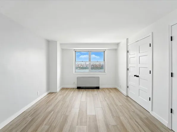 6600 Blvd East image 24 of 33