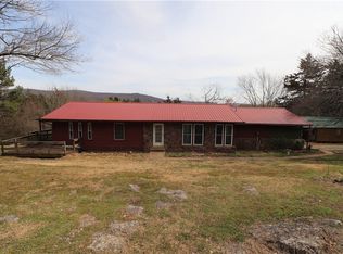 8 Cemetary Ave, West Fork, AR 72774