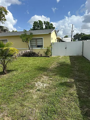 655 NW 152nd St #655 Photo 1 655 NW 152nd St #655 Photo 1