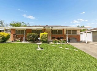 228 Azalea Dr, Westwego, LA 70094