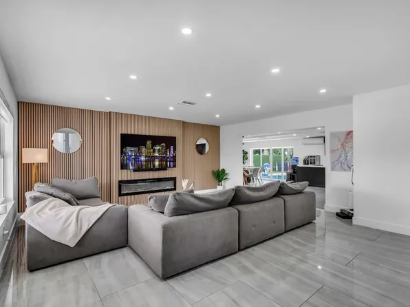 1255 NE 199th St #Id1372354p, Miami, FL 33179