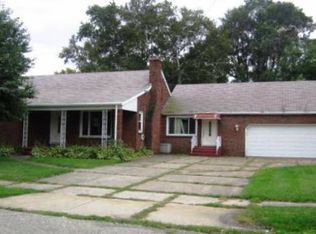 2112 Pear St, Erie, PA 16510
