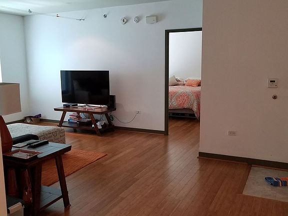 3rd image of 425 W Beech St Unit 239