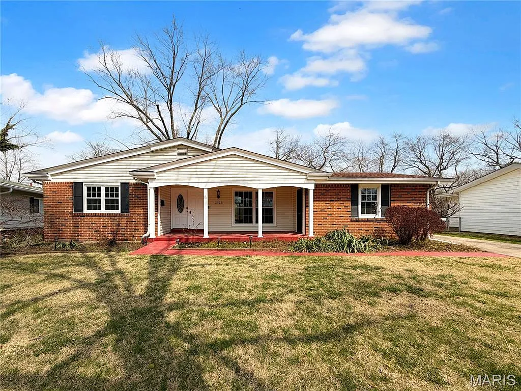 3325 Steed Dr photo 1