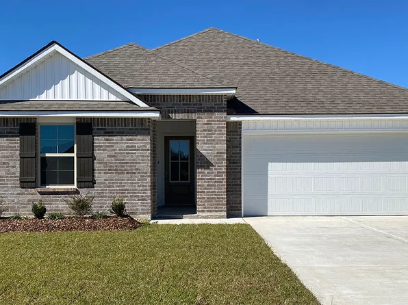 125 Lake Ridge Dr, Broussard, LA 70518