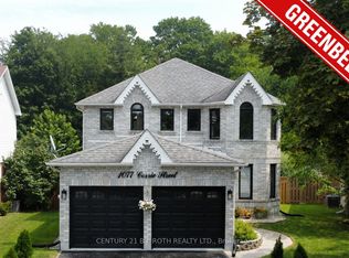 1077 Corrie St, Innisfil, ON L9S1T7