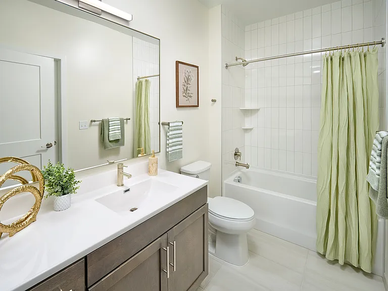Indigo at McLean Station Phase I Model Bathroom