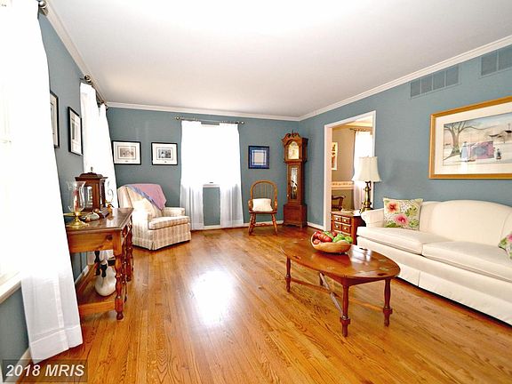 5th image of 6417 Wilmot Dr