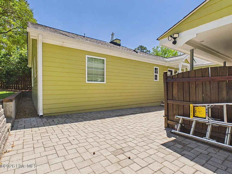 2912 Oberlin Rd — Photo 53