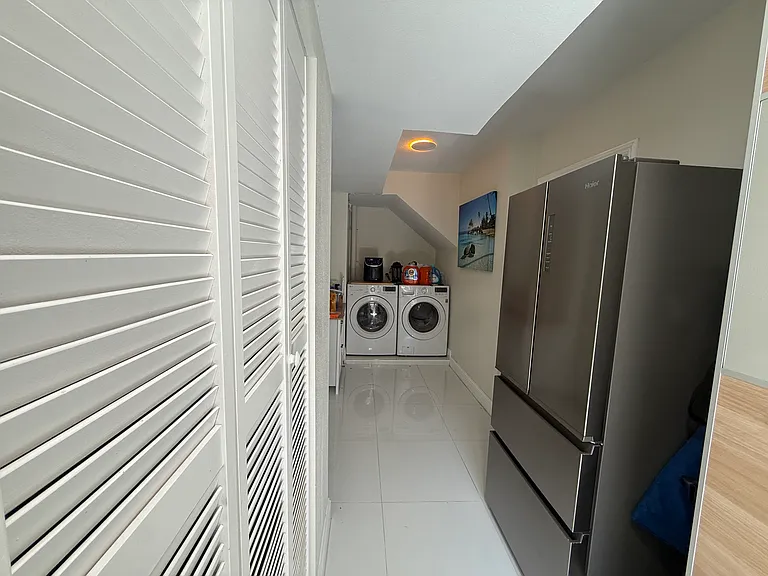 5577 Crimson Cir — Photo 18