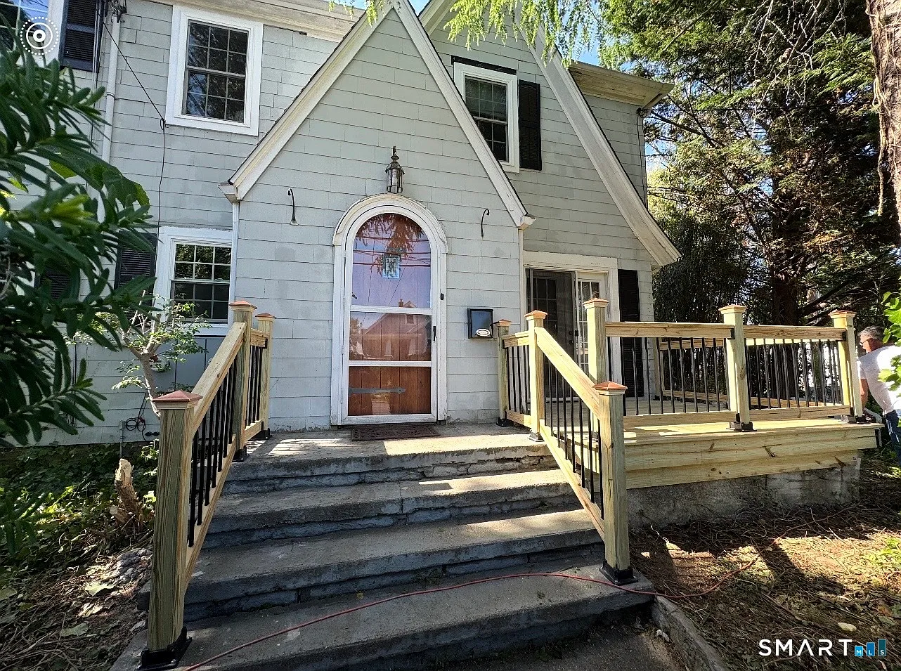 2 bed, 2.0 bath, 1300 sqft, $2,750 — Photo 1