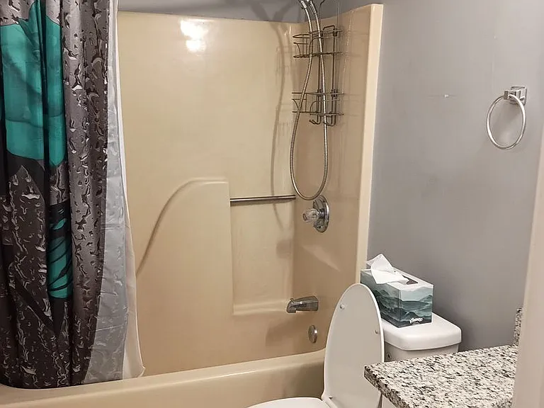 1870 Auburn Ln #20-A — Photo 12