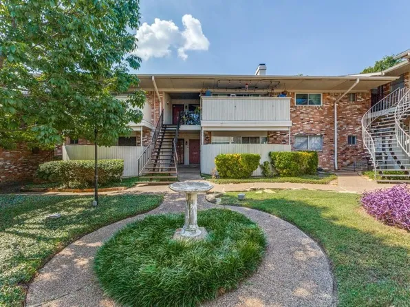 7832 Royal Ln APT 212, Dallas, TX 75230
