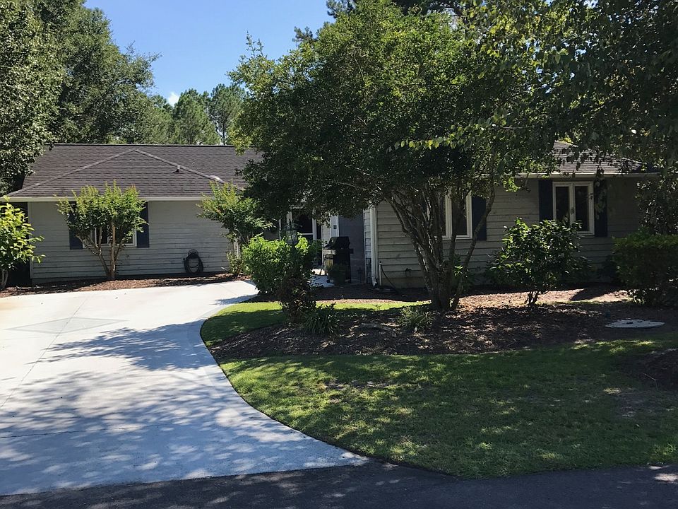 1st image of 615 Jasmine Ln