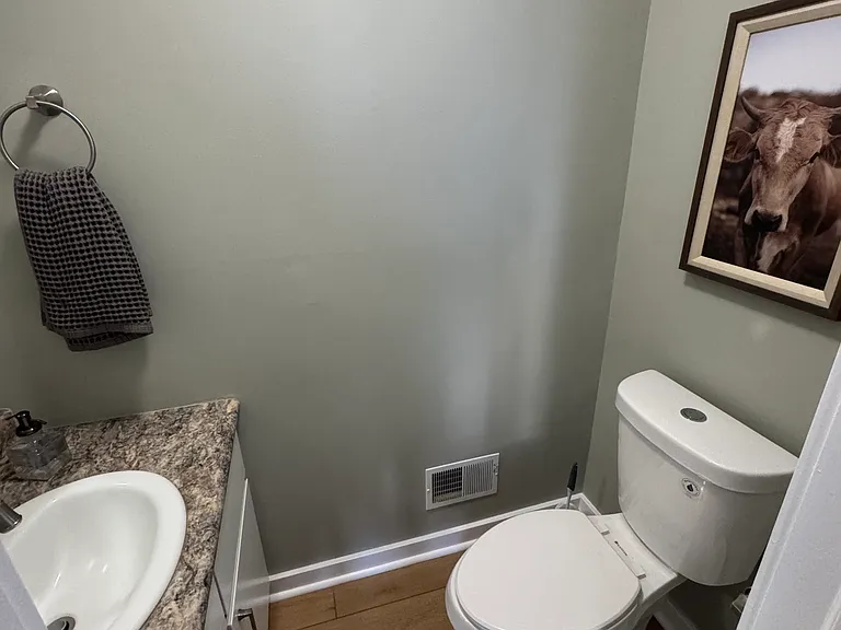 13 Colonial Ct — Photo 10