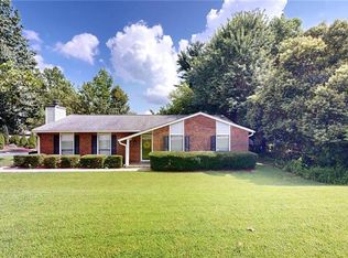 4332 Lake Jeanette Rd, Greensboro, NC 27455