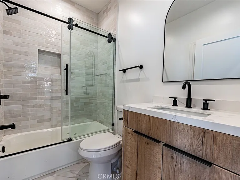 5506 Barton Ave — Photo 14