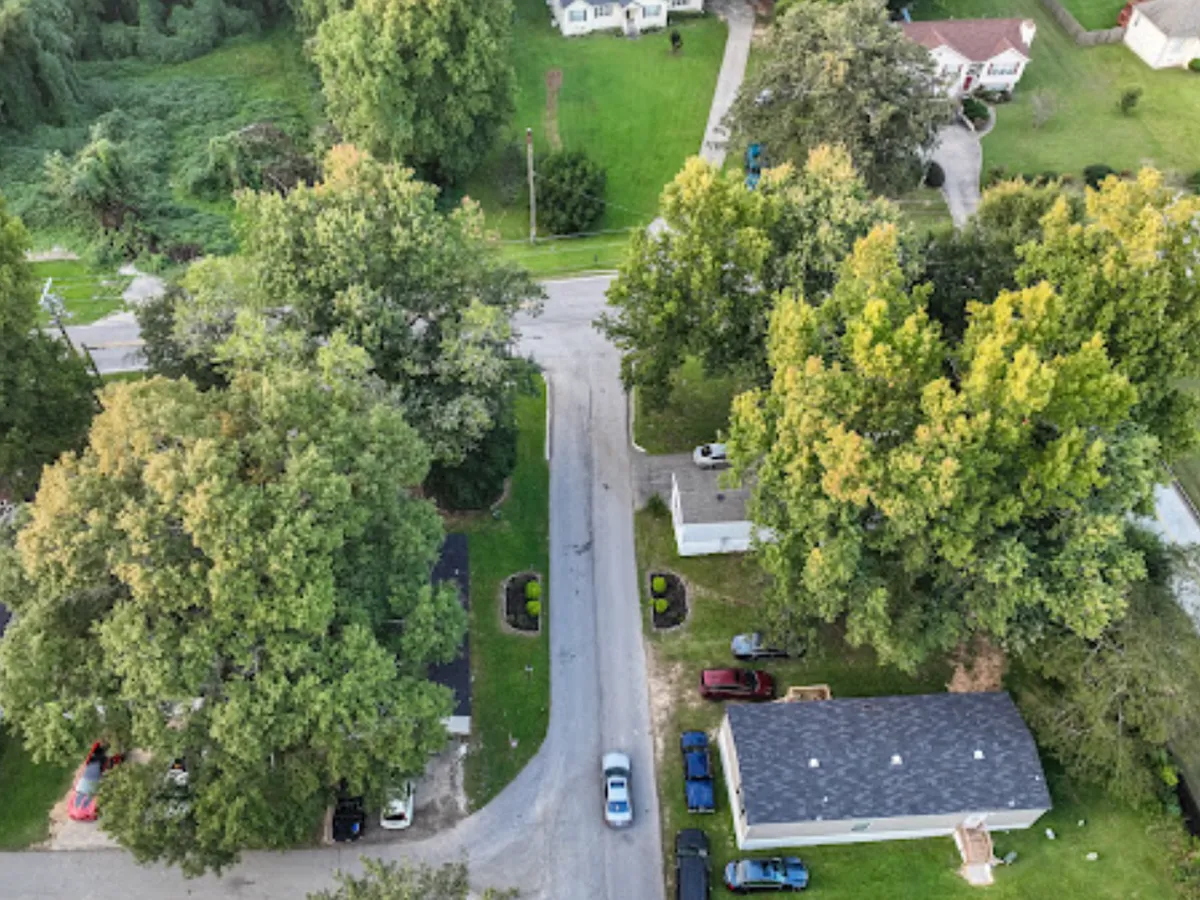 Building Photo - 2970 Skyview Dr #36